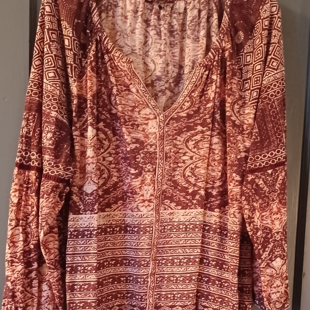 Lucky Brand Maroon Patterned V-Neck Blouse